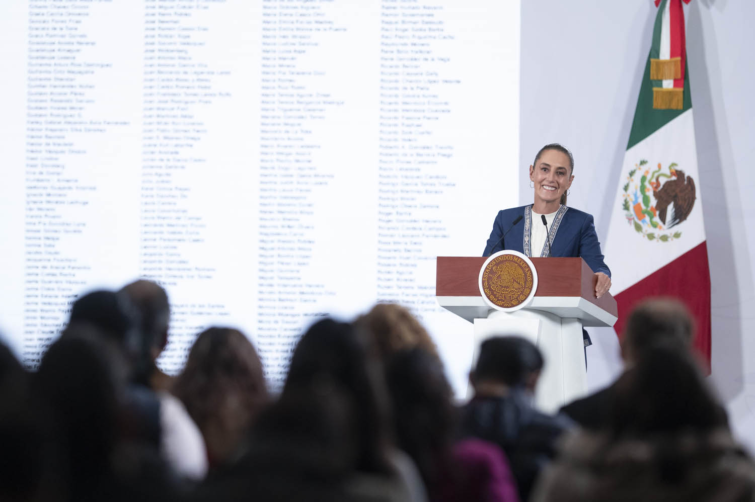2026-02-04-Conferencia-de-prensa-matutina-Palacio-Nacional-17-SLE