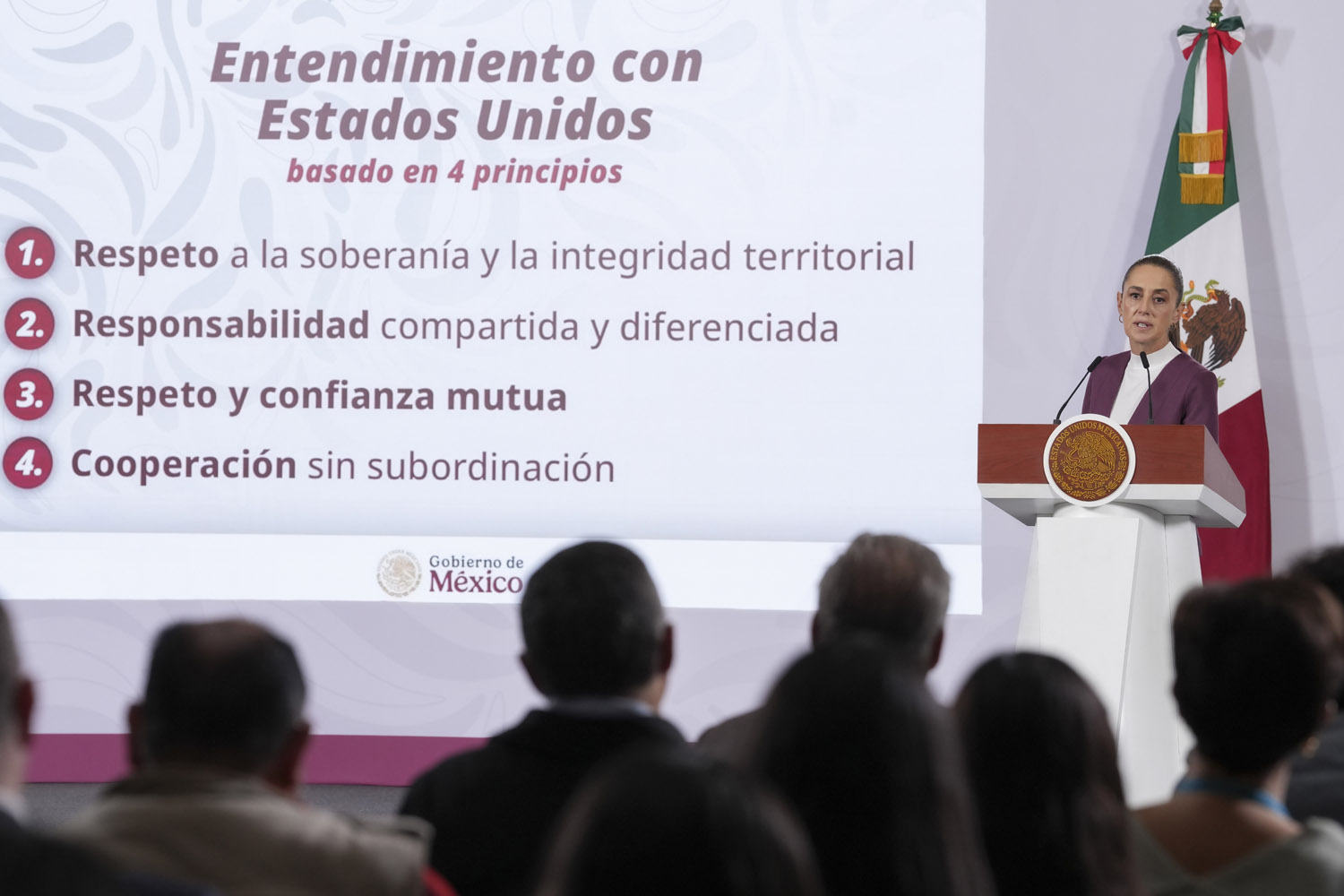 2026-02-12-Conferencia-de-prensa-matutina-Palacio-Nacional-10-HC