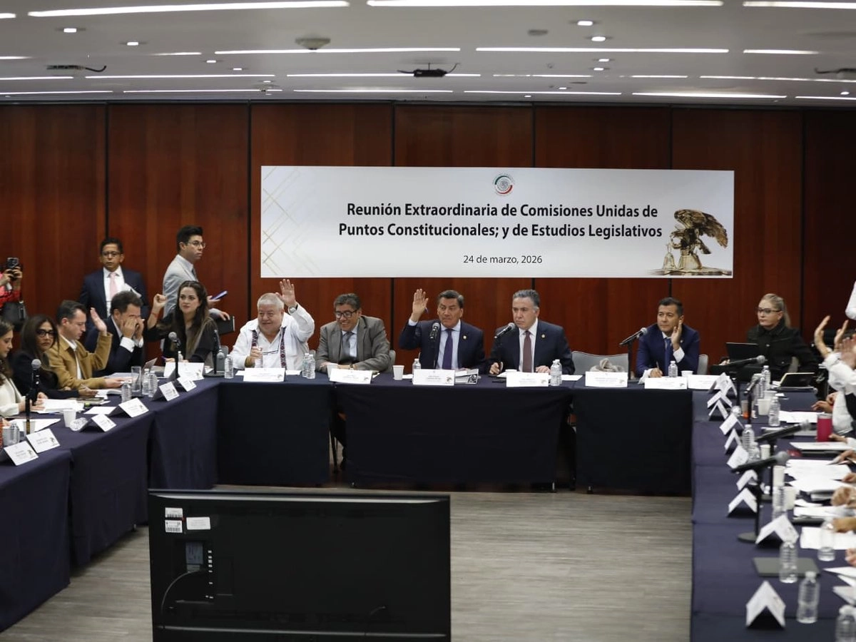 avanza-en-comisiones-del-senado-el-plan-b-electoral-sin-respaldo-del-pt_72f1d88d-e776-4e8f-9dbc-54912602cb36_medialjnimgndimage=fullsize